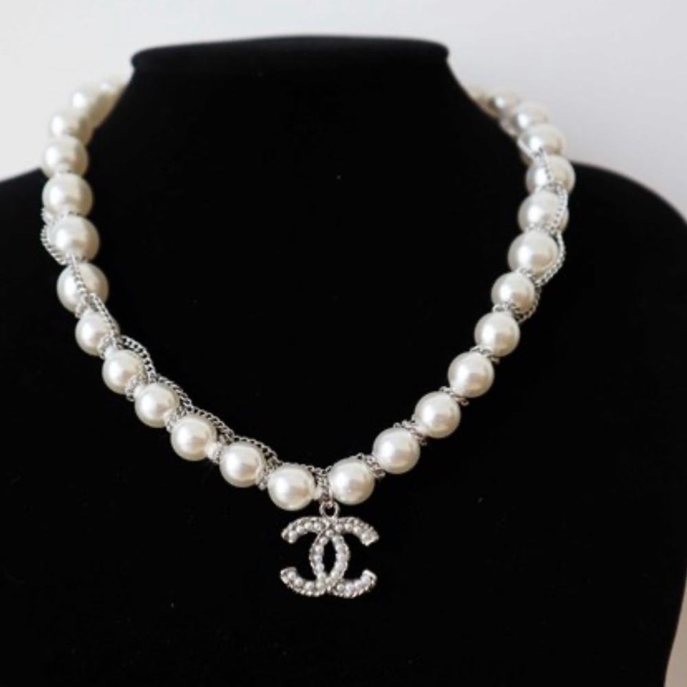 Pearl set